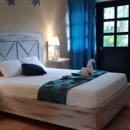 לאס טרנאס Hotel Bahia Punta Bonita מראה חיצוני תמונה